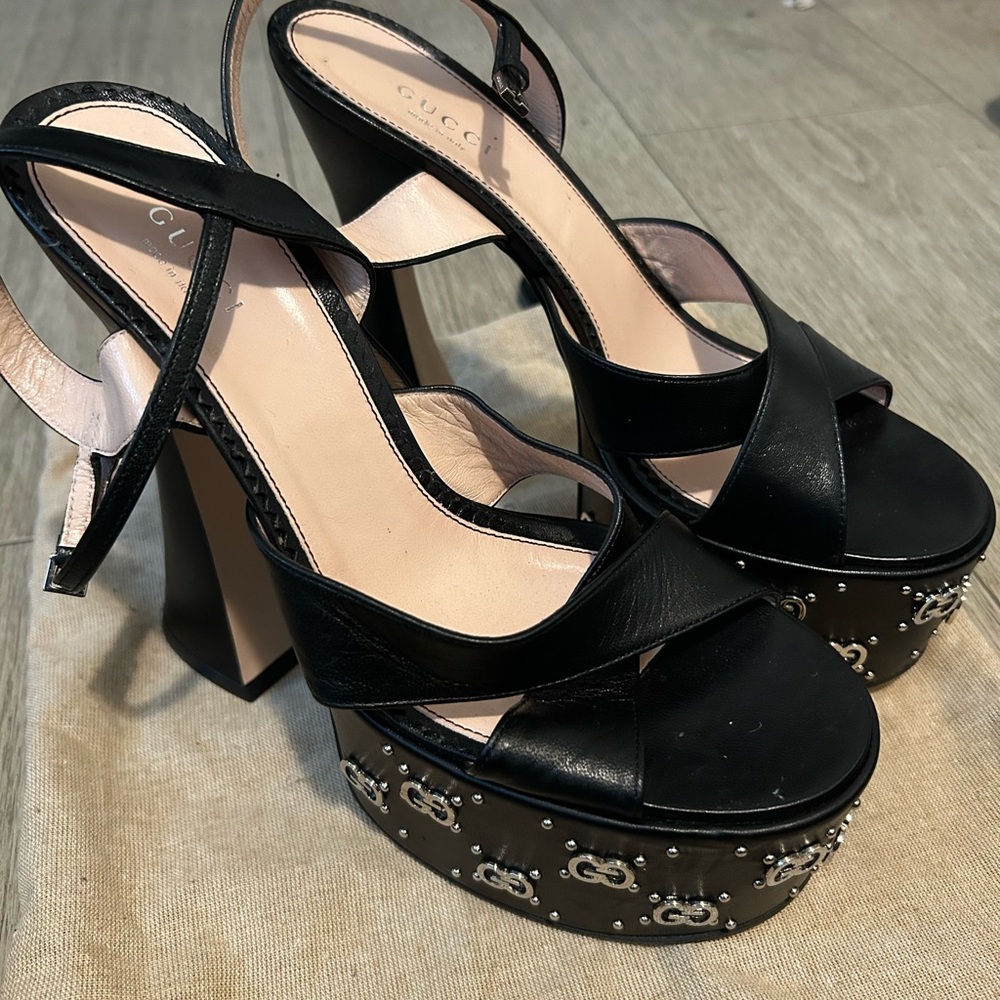 Gucci Interlocking G Studs Leather Platform Heels - image 1